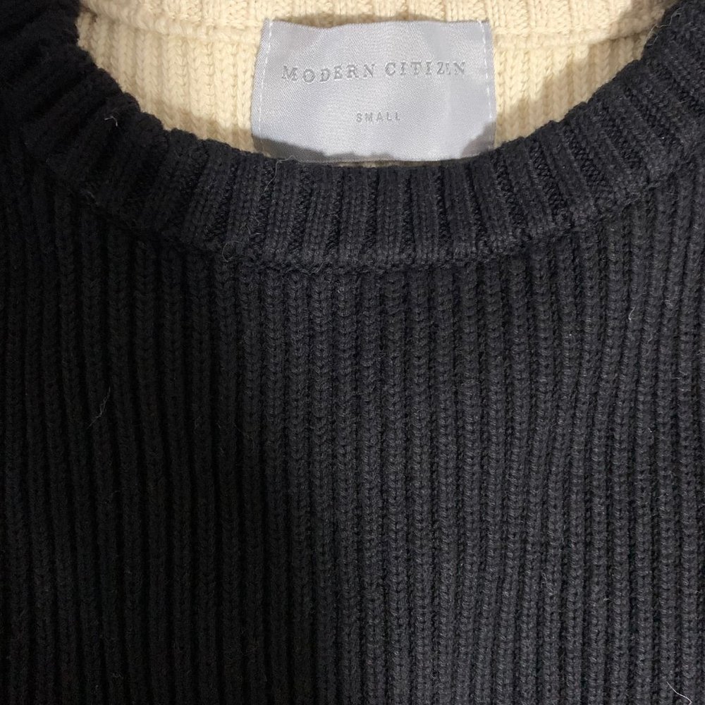 Modern Citizen Yuri Color-Block Ribbed Sweater - Picture 3 of 12